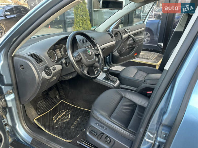 Синій Шкода Октавія, об'ємом двигуна 1.8 л та пробігом 246 тис. км за 9100 $, фото 12 на Automoto.ua