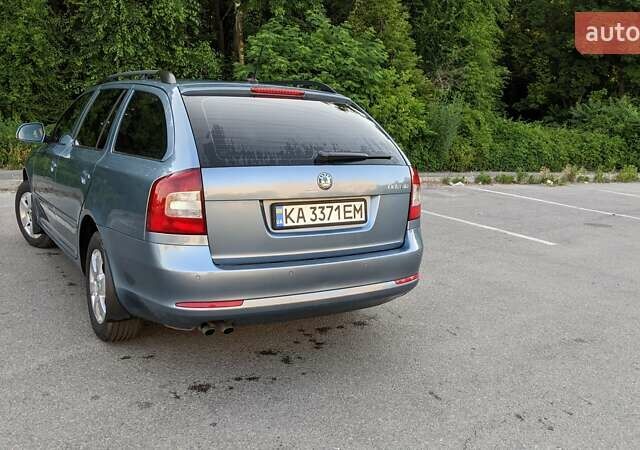 Синий Шкода Октавия, объемом двигателя 1.6 л и пробегом 241 тыс. км за 7800 $, фото 8 на Automoto.ua