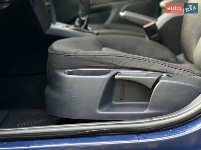 Синий Шкода Октавия, объемом двигателя 1.8 л и пробегом 237 тыс. км за 6250 $, фото 24 на Automoto.ua