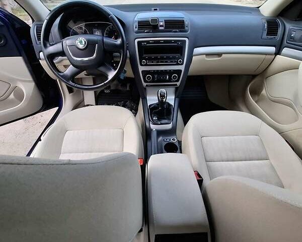 Синий Шкода Октавия, объемом двигателя 1.8 л и пробегом 115 тыс. км за 8900 $, фото 15 на Automoto.ua