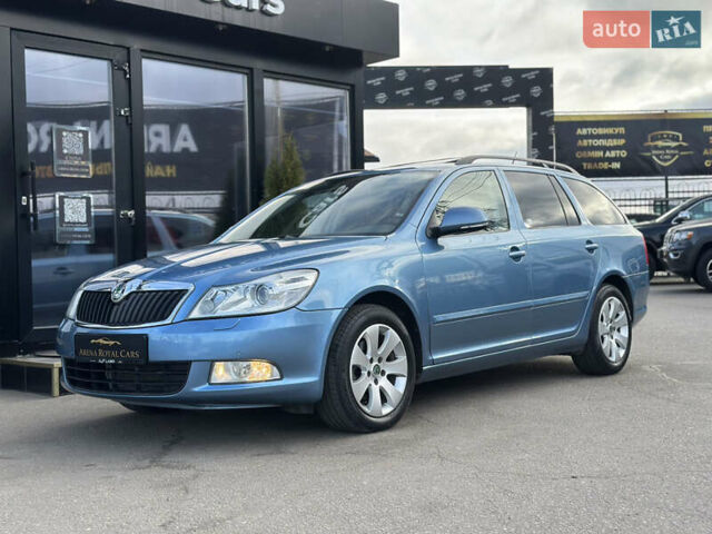 Синій Шкода Октавія, об'ємом двигуна 1.8 л та пробігом 246 тис. км за 9100 $, фото 5 на Automoto.ua