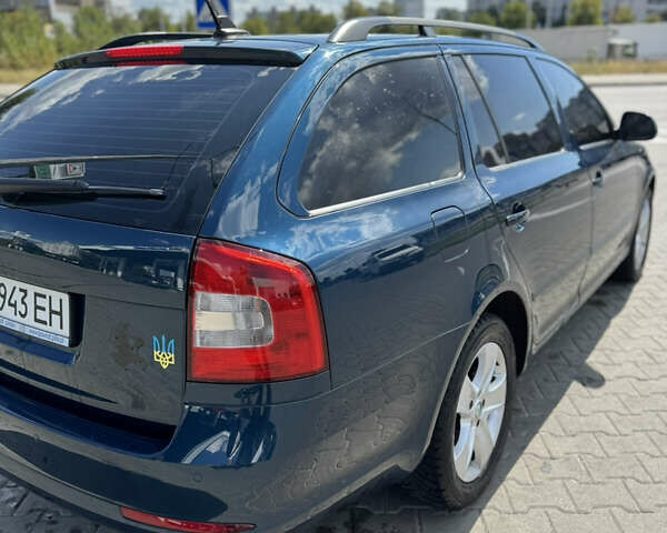 Синий Шкода Октавия, объемом двигателя 1.8 л и пробегом 247 тыс. км за 9200 $, фото 8 на Automoto.ua