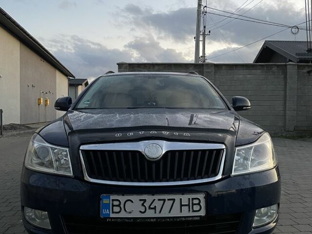 Синій Шкода Октавія, об'ємом двигуна 1.6 л та пробігом 189 тис. км за 9000 $, фото 10 на Automoto.ua