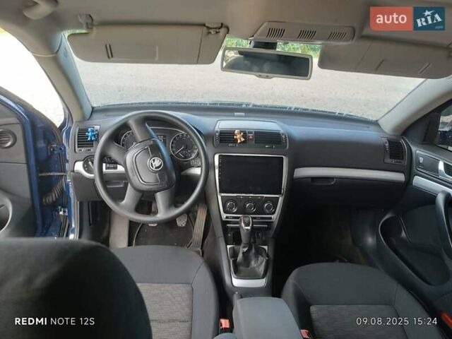 Синий Шкода Октавия, объемом двигателя 1.6 л и пробегом 295 тыс. км за 6400 $, фото 11 на Automoto.ua