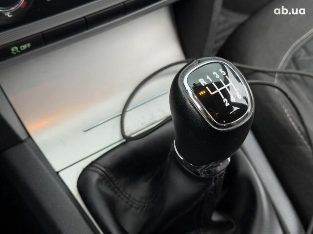 Синий Шкода Октавия, объемом двигателя 1.4 л и пробегом 256 тыс. км за 8290 $, фото 19 на Automoto.ua