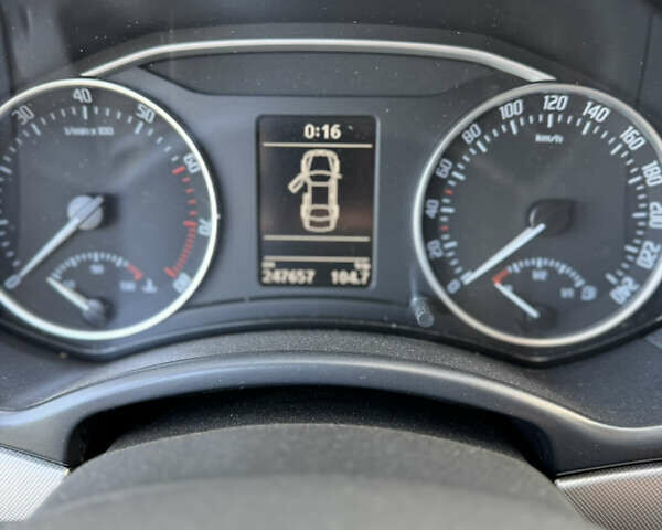 Синий Шкода Октавия, объемом двигателя 1.8 л и пробегом 247 тыс. км за 9200 $, фото 27 на Automoto.ua