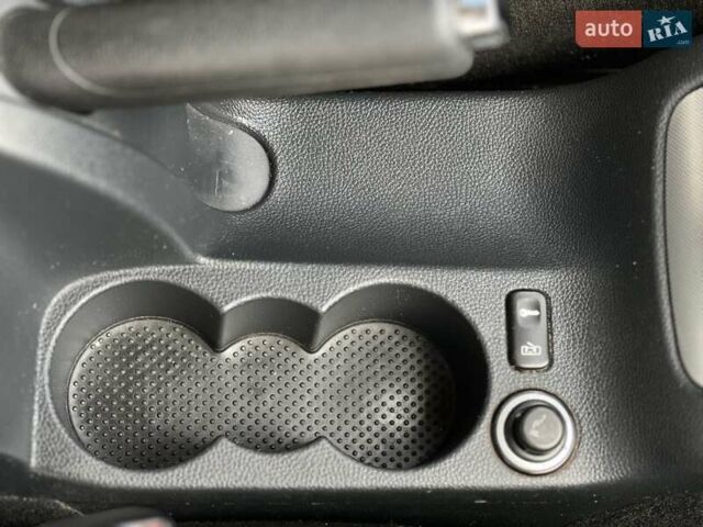 Синий Шкода Октавия, объемом двигателя 1.8 л и пробегом 236 тыс. км за 6400 $, фото 39 на Automoto.ua