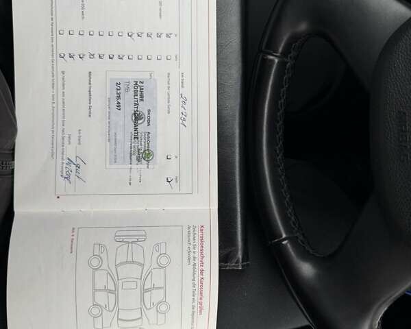 Синий Шкода Октавия, объемом двигателя 1.6 л и пробегом 245 тыс. км за 8490 $, фото 12 на Automoto.ua