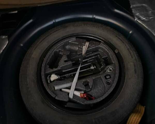 Синій Шкода Октавія, об'ємом двигуна 1.6 л та пробігом 189 тис. км за 8300 $, фото 13 на Automoto.ua