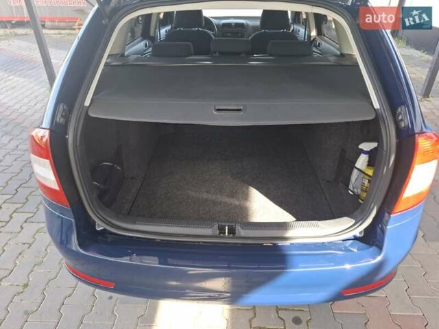 Синий Шкода Октавия, объемом двигателя 1.6 л и пробегом 280 тыс. км за 6900 $, фото 11 на Automoto.ua