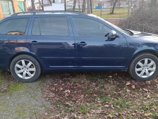 Синий Шкода Октавия, объемом двигателя 1.6 л и пробегом 320 тыс. км за 7000 $, фото 3 на Automoto.ua