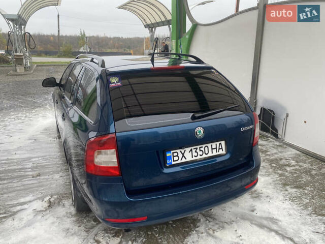 Синий Шкода Октавия, объемом двигателя 1.2 л и пробегом 300 тыс. км за 6000 $, фото 3 на Automoto.ua