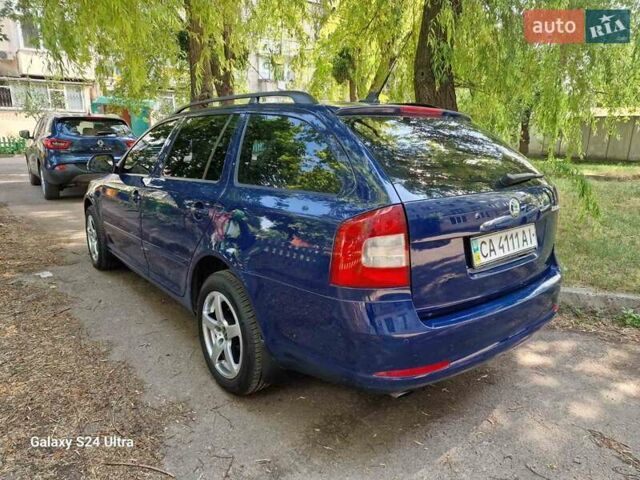 Синій Шкода Октавія, об'ємом двигуна 1.6 л та пробігом 300 тис. км за 6990 $, фото 11 на Automoto.ua