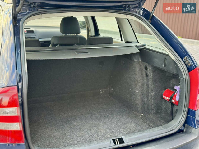 Синій Шкода Октавія, об'ємом двигуна 1.6 л та пробігом 256 тис. км за 6599 $, фото 47 на Automoto.ua