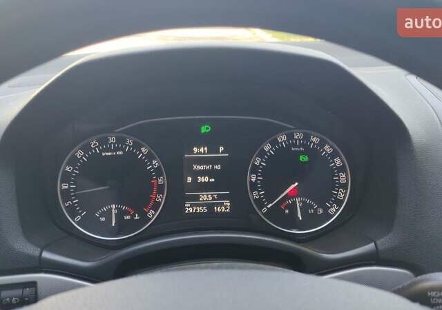 Синий Шкода Октавия, объемом двигателя 1.97 л и пробегом 297 тыс. км за 9000 $, фото 8 на Automoto.ua