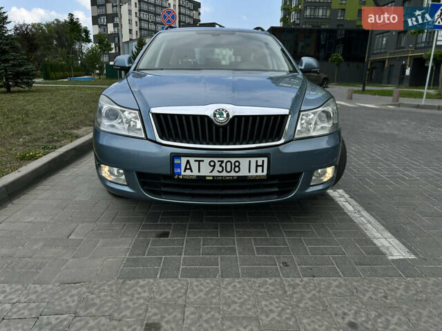 Синий Шкода Октавия, объемом двигателя 1.2 л и пробегом 213 тыс. км за 6800 $, фото 8 на Automoto.ua