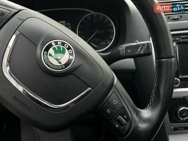 Шкода Октавия 2011 в Харькове на Automoto.ua Синий Шкода Октавия, объемом двигателя 1.8 л и пробегом 245 тыс. км за 9200 $, фото 23 на Automoto.ua