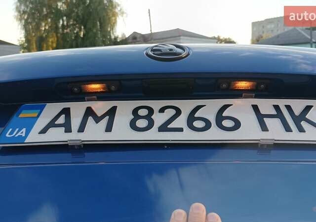 Синий Шкода Октавия, объемом двигателя 1.98 л и пробегом 244 тыс. км за 10499 $, фото 12 на Automoto.ua