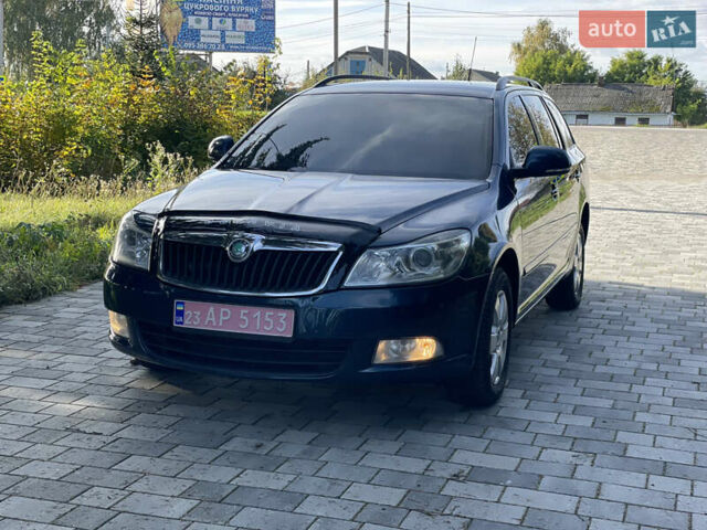 Синий Шкода Октавия, объемом двигателя 1.6 л и пробегом 273 тыс. км за 7800 $, фото 3 на Automoto.ua