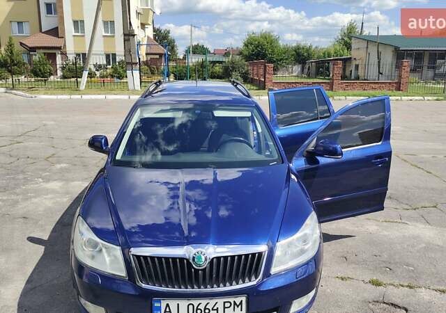 Синий Шкода Октавия, объемом двигателя 1.97 л и пробегом 297 тыс. км за 9000 $, фото 6 на Automoto.ua