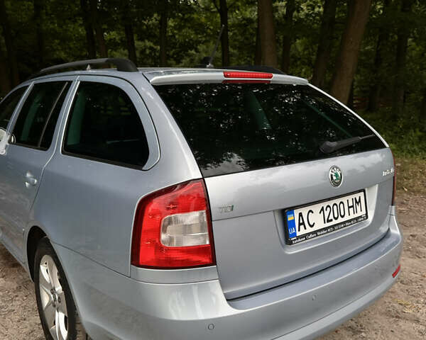 Синій Шкода Октавія, об'ємом двигуна 1.6 л та пробігом 291 тис. км за 8300 $, фото 15 на Automoto.ua