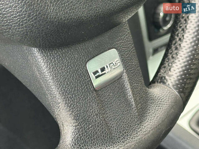 Синій Шкода Октавія, об'ємом двигуна 2 л та пробігом 319 тис. км за 9590 $, фото 27 на Automoto.ua