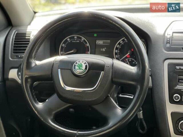 Шкода Октавия 2011 в Зборов на Automoto.ua Синий Шкода Октавия, объемом двигателя 1.8 л и пробегом 236 тыс. км за 6750 $, фото 19 на Automoto.ua
