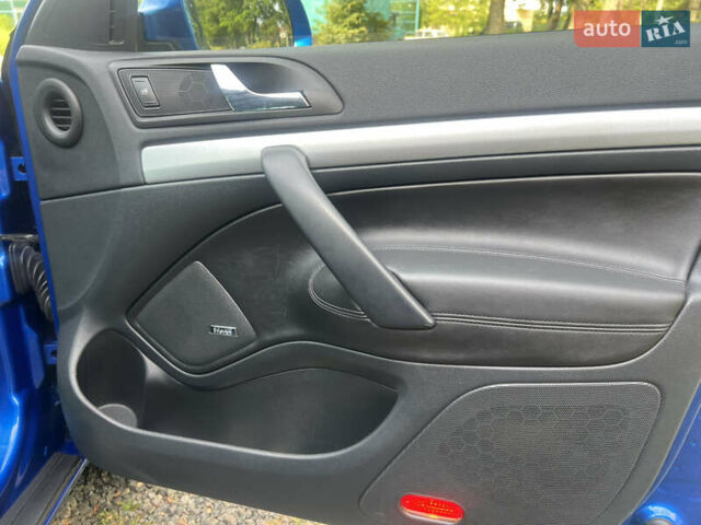 Синий Шкода Октавия, объемом двигателя 1.97 л и пробегом 260 тыс. км за 12500 $, фото 6 на Automoto.ua