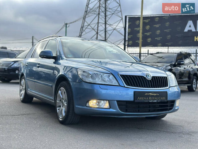 Синій Шкода Октавія, об'ємом двигуна 1.8 л та пробігом 246 тис. км за 9100 $, фото 8 на Automoto.ua