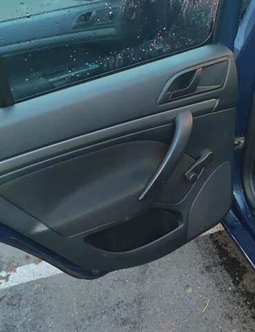 Синій Шкода Октавія, об'ємом двигуна 1.6 л та пробігом 401 тис. км за 6800 $, фото 6 на Automoto.ua