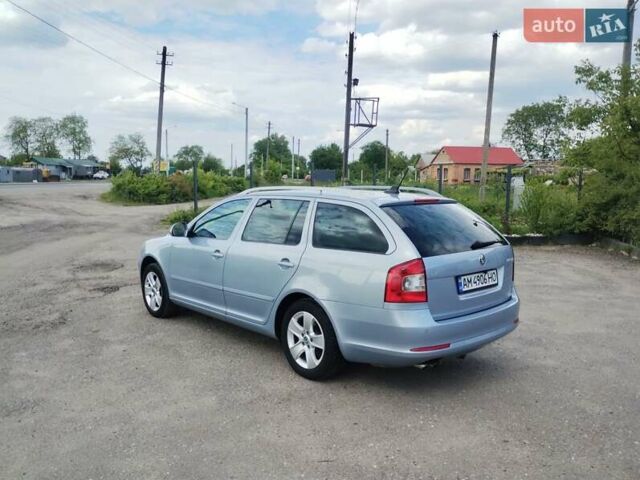 Синий Шкода Октавия, объемом двигателя 2 л и пробегом 238 тыс. км за 9700 $, фото 6 на Automoto.ua