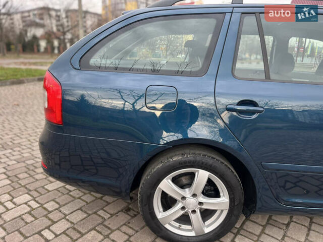 Синий Шкода Октавия, объемом двигателя 1.99 л и пробегом 278 тыс. км за 9350 $, фото 13 на Automoto.ua