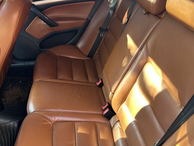 Синій Шкода Октавія, об'ємом двигуна 1.2 л та пробігом 313 тис. км за 8300 $, фото 2 на Automoto.ua