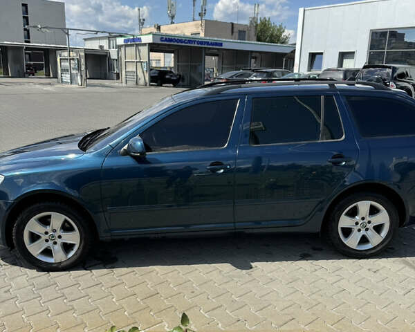 Синий Шкода Октавия, объемом двигателя 1.8 л и пробегом 247 тыс. км за 9200 $, фото 14 на Automoto.ua
