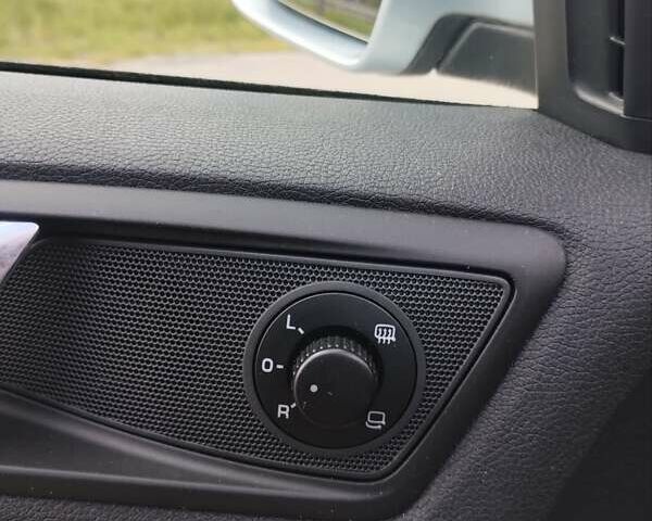 Синий Шкода Октавия, объемом двигателя 2 л и пробегом 238 тыс. км за 9700 $, фото 28 на Automoto.ua