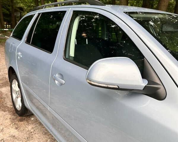 Синій Шкода Октавія, об'ємом двигуна 1.6 л та пробігом 291 тис. км за 8300 $, фото 12 на Automoto.ua