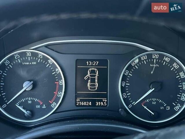 Синій Шкода Октавія, об'ємом двигуна 1.6 л та пробігом 216 тис. км за 8440 $, фото 15 на Automoto.ua