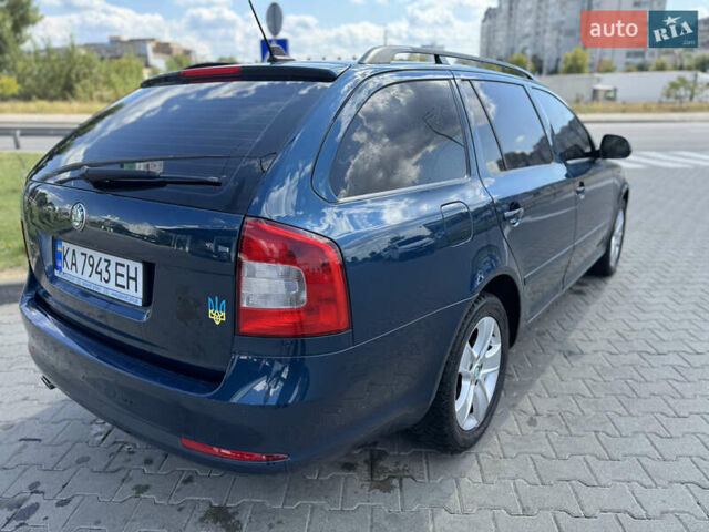 Синий Шкода Октавия, объемом двигателя 1.8 л и пробегом 247 тыс. км за 9200 $, фото 7 на Automoto.ua