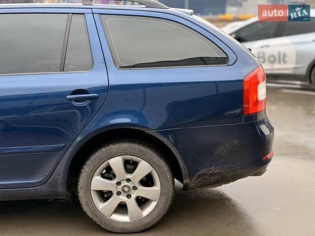 Синий Шкода Октавия, объемом двигателя 1.4 л и пробегом 256 тыс. км за 8290 $, фото 6 на Automoto.ua