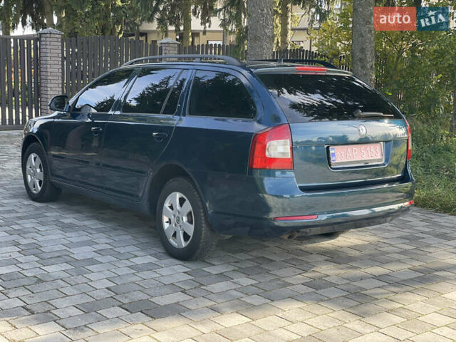 Синий Шкода Октавия, объемом двигателя 1.6 л и пробегом 273 тыс. км за 7800 $, фото 13 на Automoto.ua