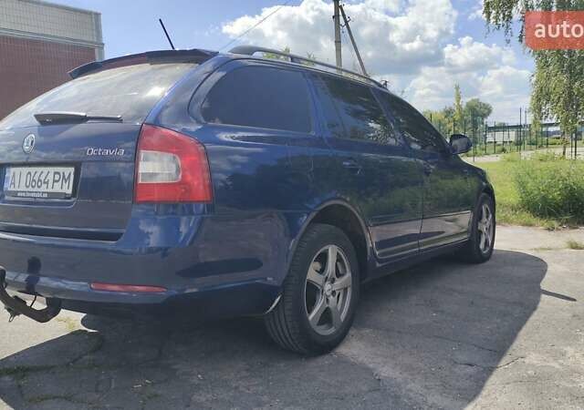 Синий Шкода Октавия, объемом двигателя 1.97 л и пробегом 297 тыс. км за 9000 $, фото 4 на Automoto.ua