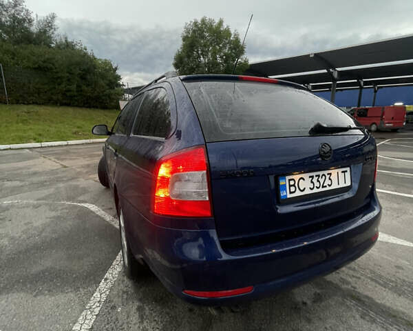 Синій Шкода Октавія, об'ємом двигуна 1.39 л та пробігом 256 тис. км за 8000 $, фото 6 на Automoto.ua