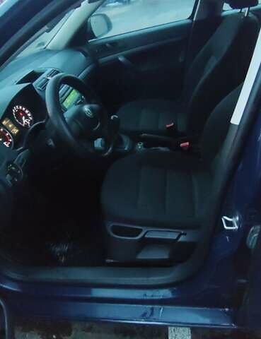 Синій Шкода Октавія, об'ємом двигуна 1.6 л та пробігом 401 тис. км за 6800 $, фото 7 на Automoto.ua