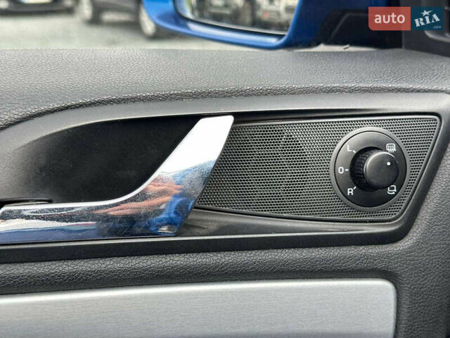 Синій Шкода Октавія, об'ємом двигуна 2 л та пробігом 319 тис. км за 9590 $, фото 20 на Automoto.ua