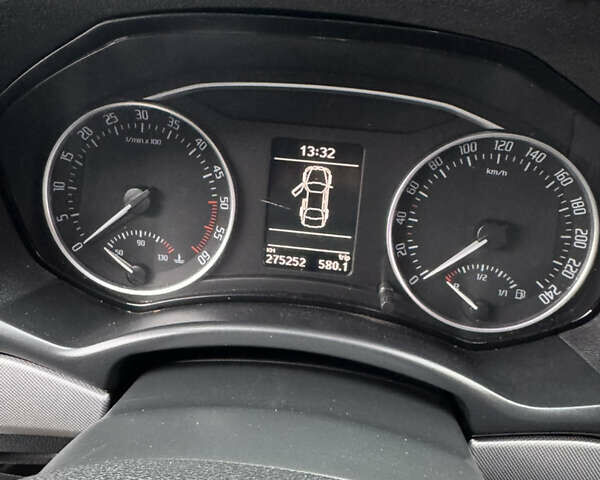 Синий Шкода Октавия, объемом двигателя 1.6 л и пробегом 275 тыс. км за 7700 $, фото 8 на Automoto.ua