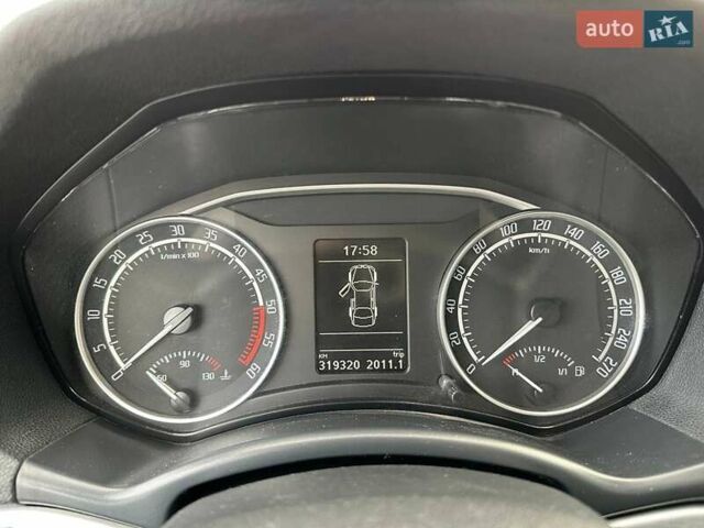 Синій Шкода Октавія, об'ємом двигуна 2 л та пробігом 319 тис. км за 9590 $, фото 30 на Automoto.ua