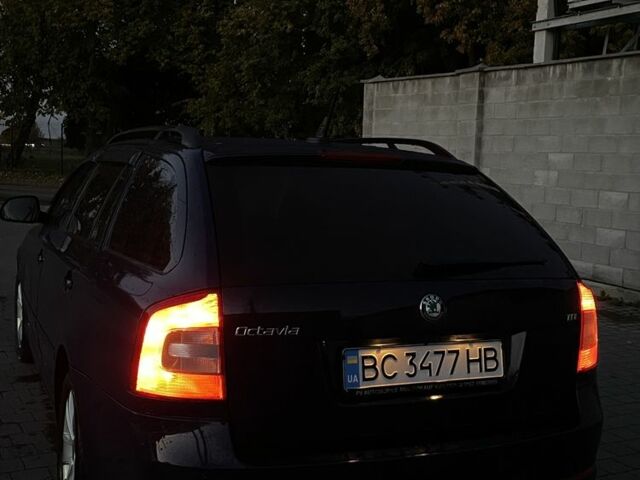 Синій Шкода Октавія, об'ємом двигуна 1.6 л та пробігом 189 тис. км за 9000 $, фото 23 на Automoto.ua
