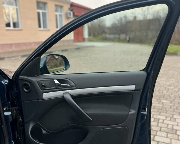 Синий Шкода Октавия, объемом двигателя 1.99 л и пробегом 278 тыс. км за 9350 $, фото 33 на Automoto.ua