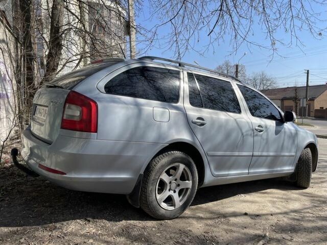 Синий Шкода Октавия, объемом двигателя 2 л и пробегом 290 тыс. км за 8500 $, фото 4 на Automoto.ua