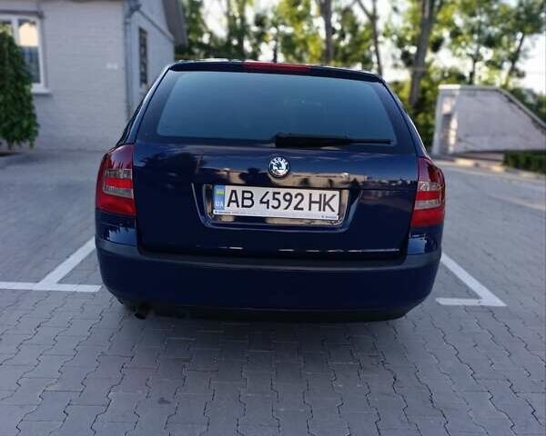 Синій Шкода Октавія, об'ємом двигуна 1.6 л та пробігом 219 тис. км за 6500 $, фото 1 на Automoto.ua